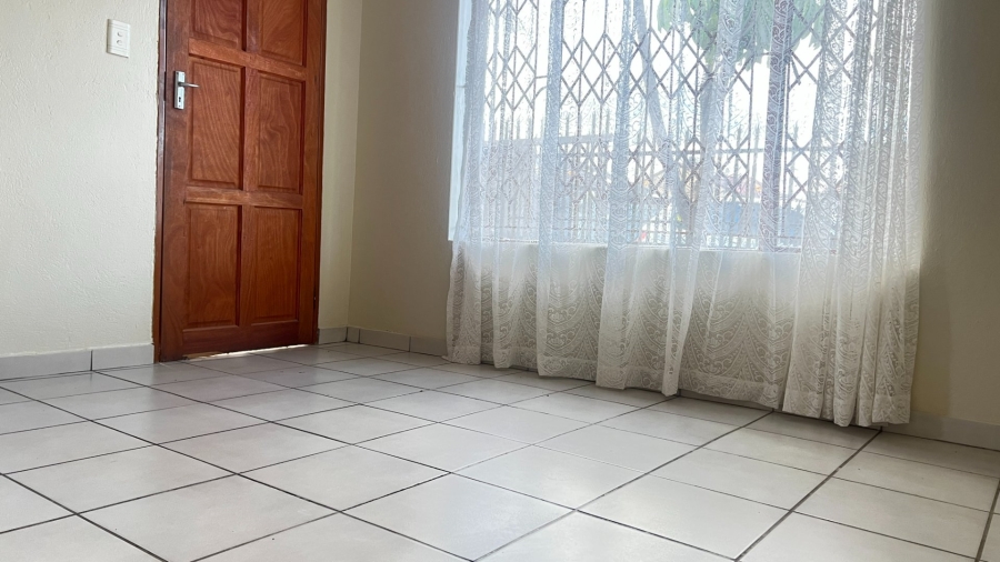 3 Bedroom Property for Sale in Rethabile Gardens Limpopo