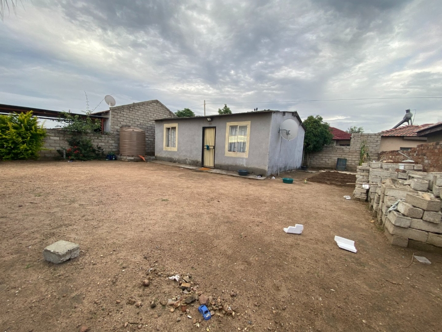 2 Bedroom Property for Sale in Seshego 9B Limpopo