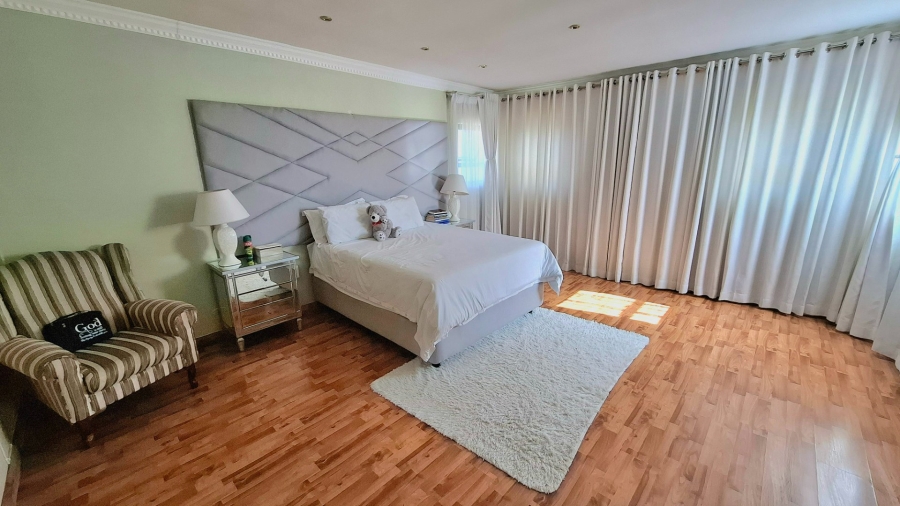 5 Bedroom Property for Sale in Thornhill Limpopo