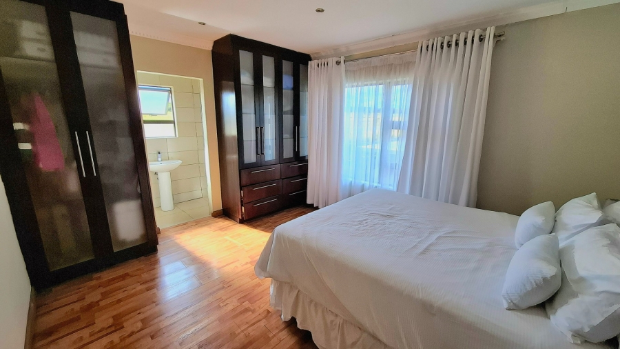 5 Bedroom Property for Sale in Thornhill Limpopo