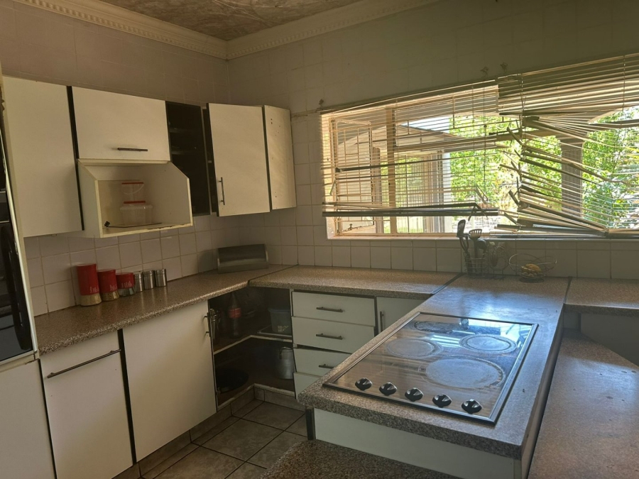 To Let 4 Bedroom Property for Rent in Impala Park Limpopo