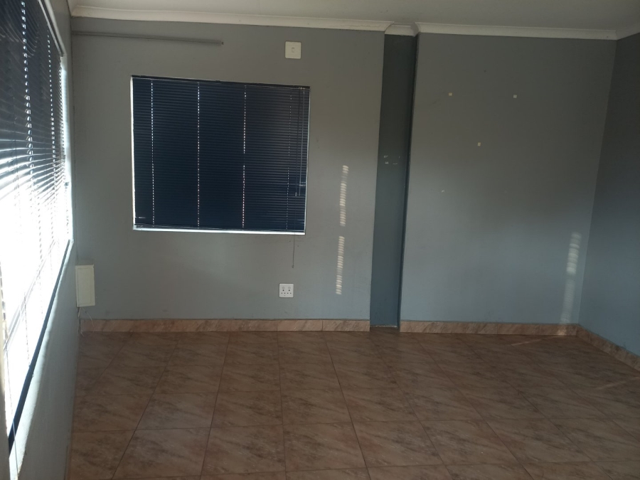 To Let commercial Property for Rent in Magna Via Industrial Limpopo