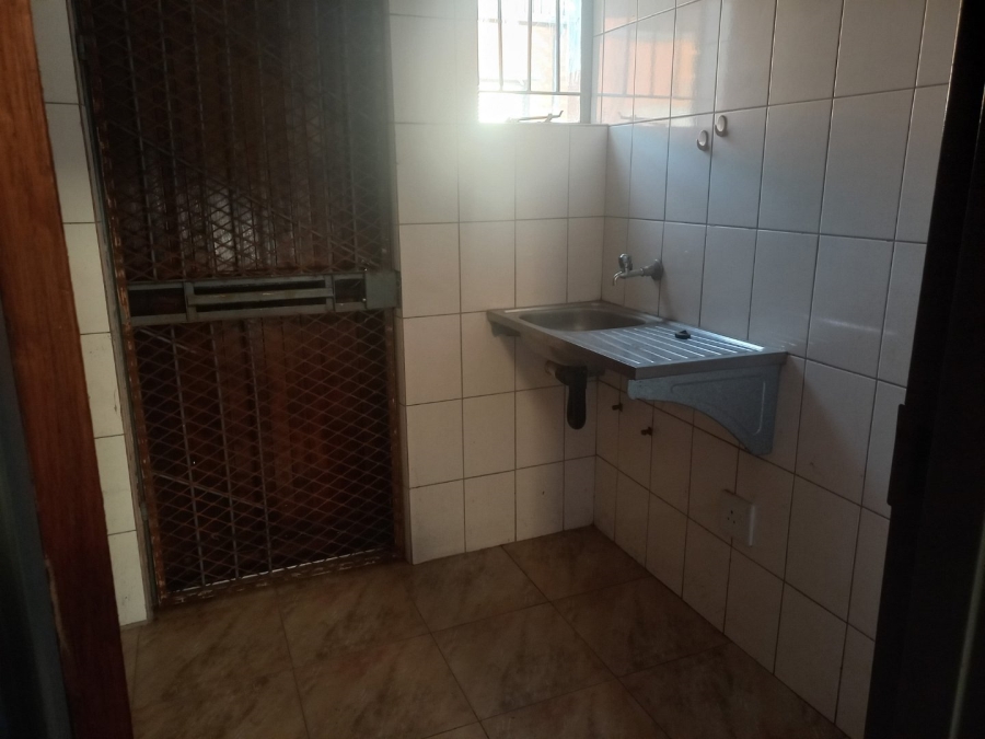 To Let commercial Property for Rent in Magna Via Industrial Limpopo