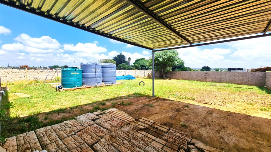 To Let commercial Property for Rent in Myngenoegen A H Limpopo