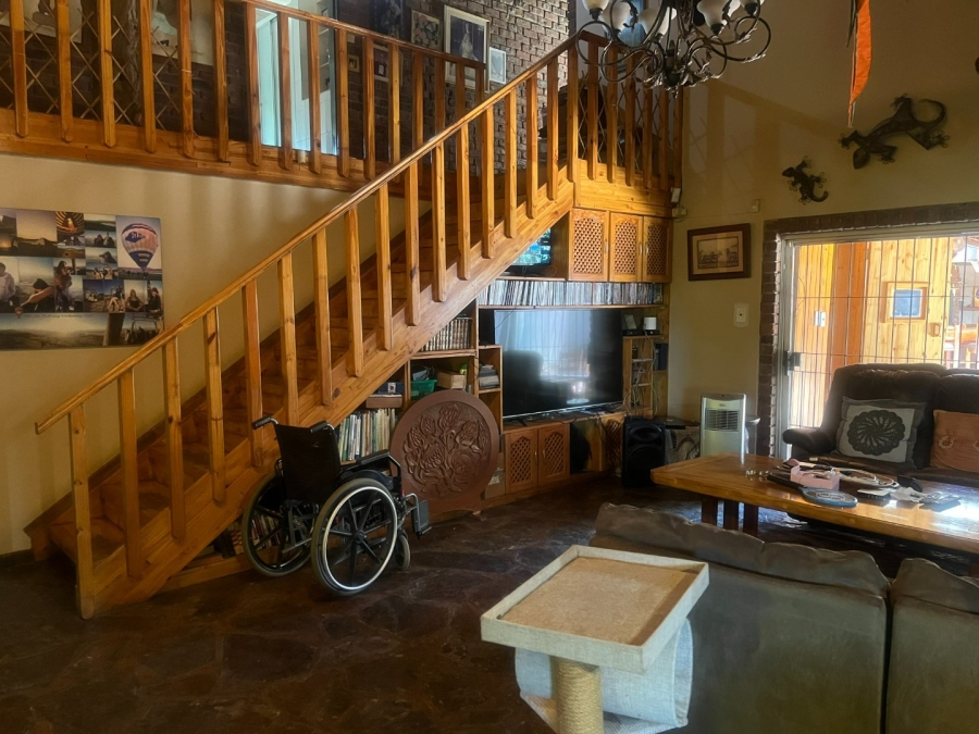 5 Bedroom Property for Sale in Aquapark Limpopo