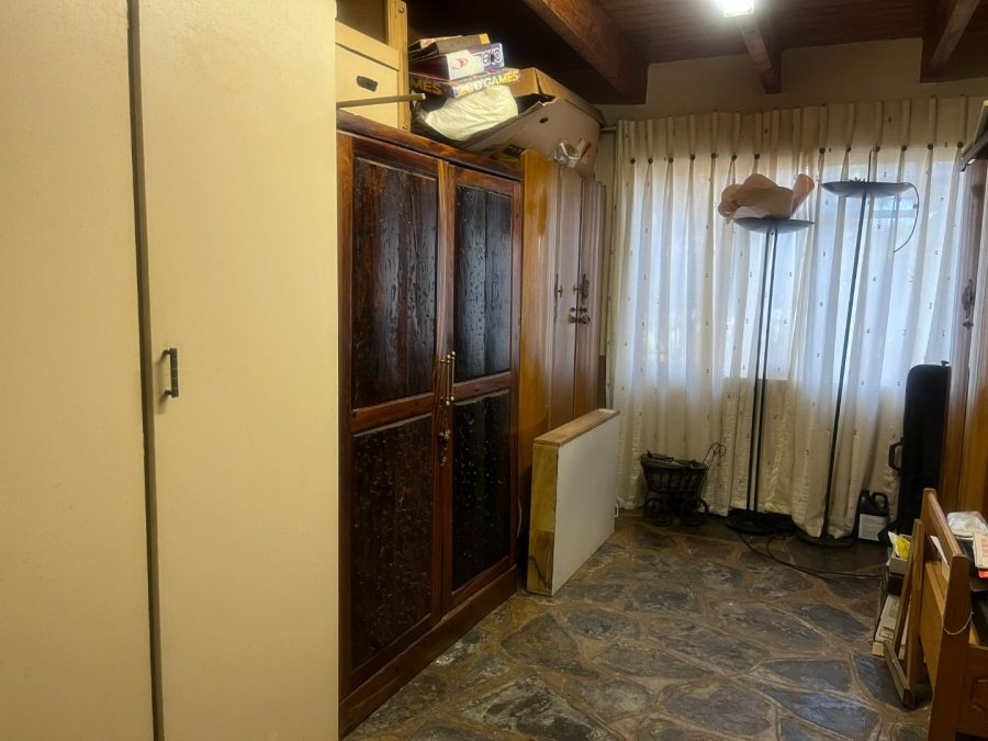 5 Bedroom Property for Sale in Aquapark Limpopo