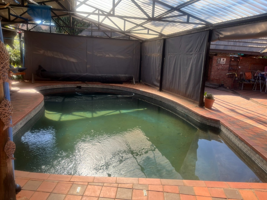 5 Bedroom Property for Sale in Aquapark Limpopo