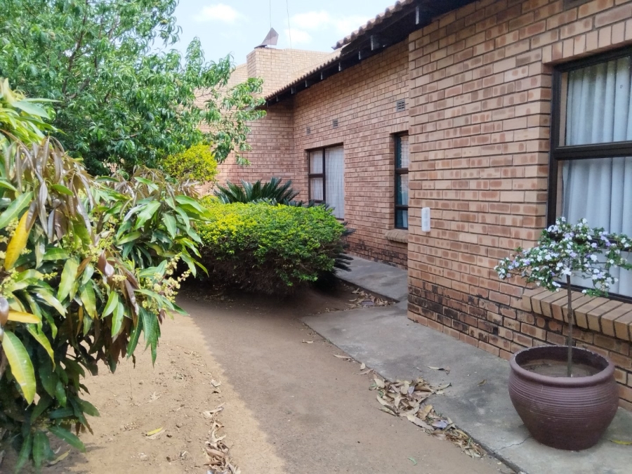 4 Bedroom Property for Sale in Seshego Limpopo