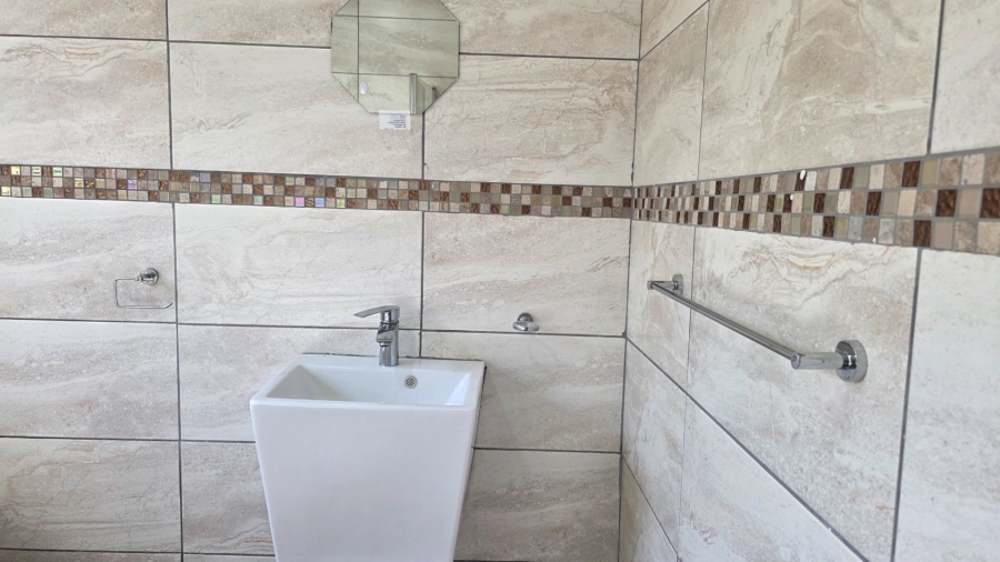 4 Bedroom Property for Sale in Golden Acres Estate Limpopo