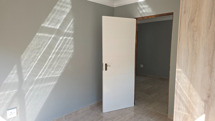 4 Bedroom Property for Sale in Golden Acres Estate Limpopo