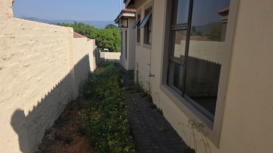 4 Bedroom Property for Sale in Golden Acres Estate Limpopo