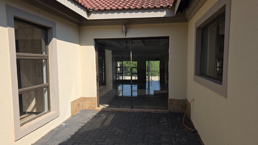 4 Bedroom Property for Sale in Golden Acres Estate Limpopo