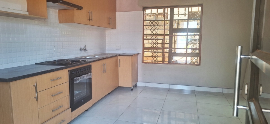 To Let 2 Bedroom Property for Rent in Chroompark Limpopo