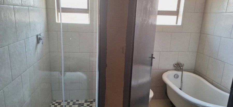 To Let 2 Bedroom Property for Rent in Chroompark Limpopo