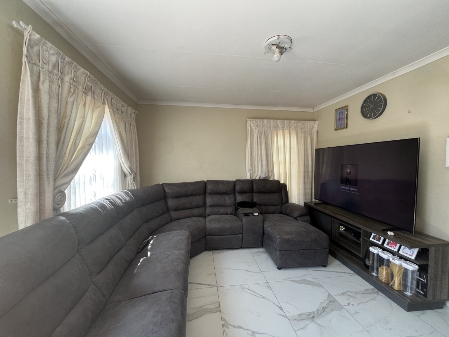 3 Bedroom Property for Sale in Southern Gateway Limpopo