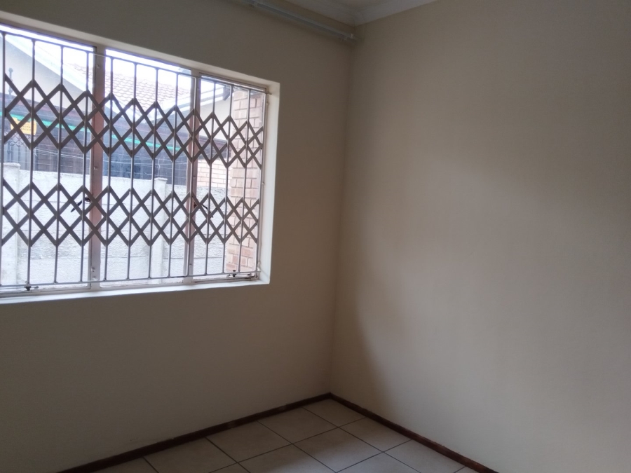 To Let 5 Bedroom Property for Rent in Ivydale Limpopo