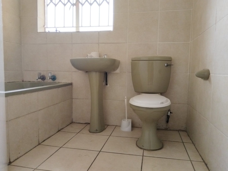 To Let 5 Bedroom Property for Rent in Ivydale Limpopo