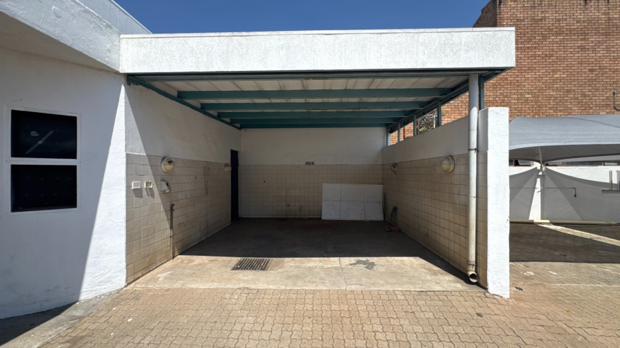 To Let commercial Property for Rent in Polokwane Central Limpopo