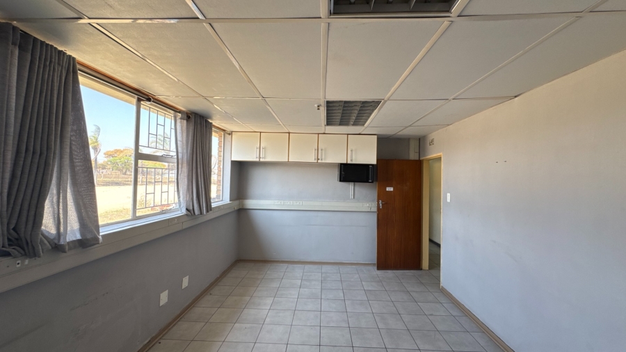 To Let commercial Property for Rent in Magna Via Industrial Limpopo