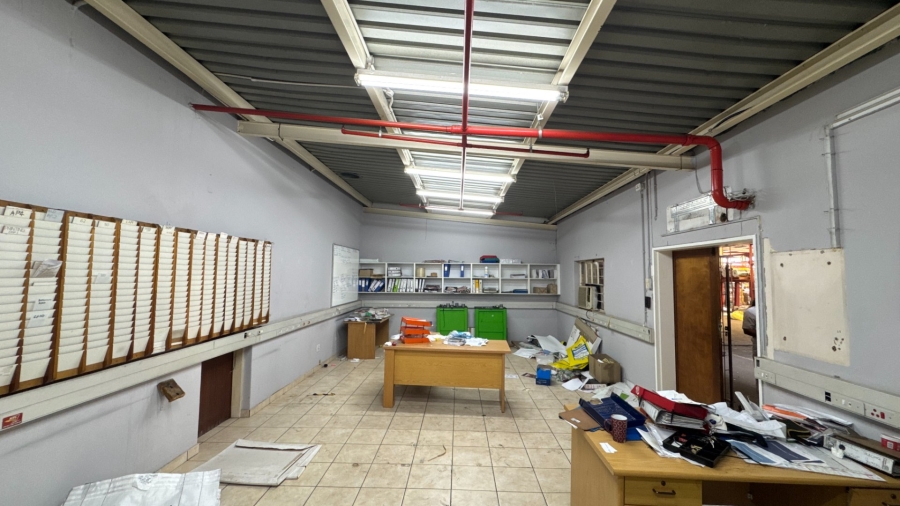 To Let commercial Property for Rent in Magna Via Industrial Limpopo