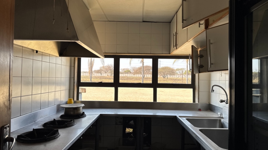 To Let commercial Property for Rent in Magna Via Industrial Limpopo