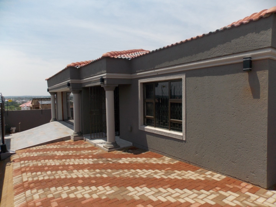 3 Bedroom Property for Sale in Polokwane Ext 78 Limpopo