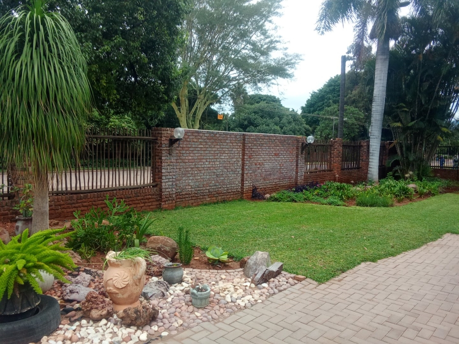 7 Bedroom Property for Sale in Mokopane Central Limpopo