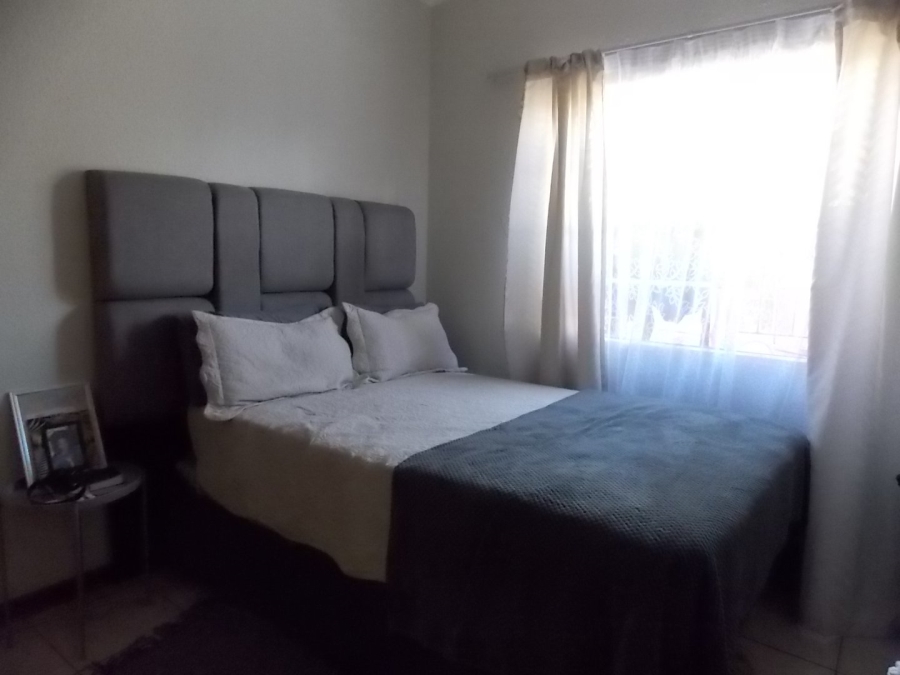 2 Bedroom Property for Sale in Polokwane Central Limpopo