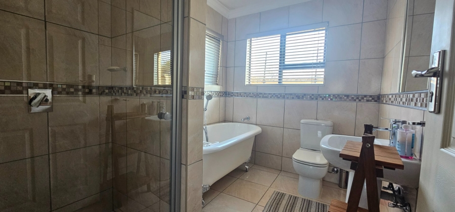 4 Bedroom Property for Sale in Eagles Crest Limpopo