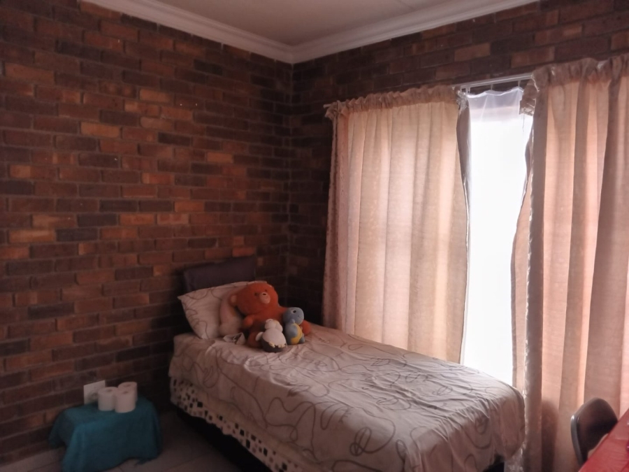 To Let 3 Bedroom Property for Rent in Annadale Limpopo