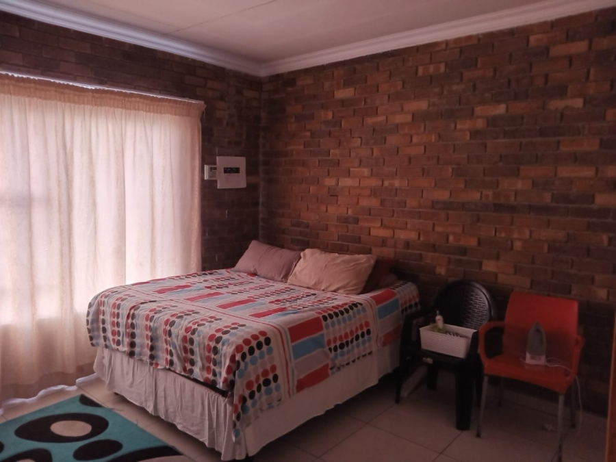 To Let 3 Bedroom Property for Rent in Annadale Limpopo
