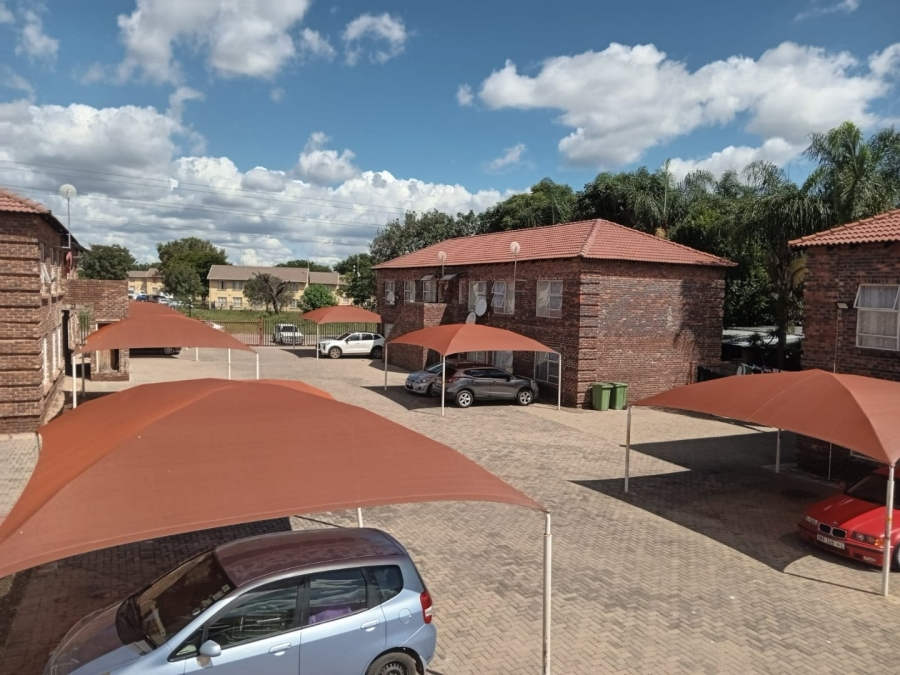 To Let 3 Bedroom Property for Rent in Annadale Limpopo