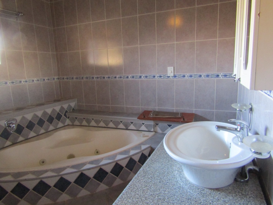 4 Bedroom Property for Sale in Thabazimbi Limpopo