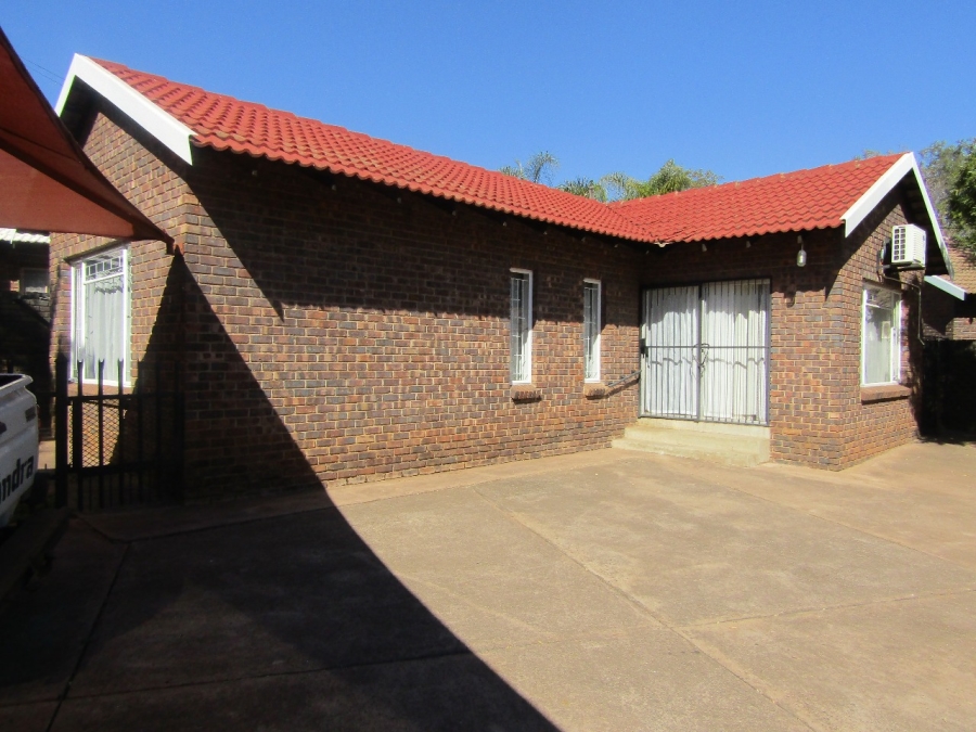 3 Bedroom Property for Sale in Thabazimbi Limpopo