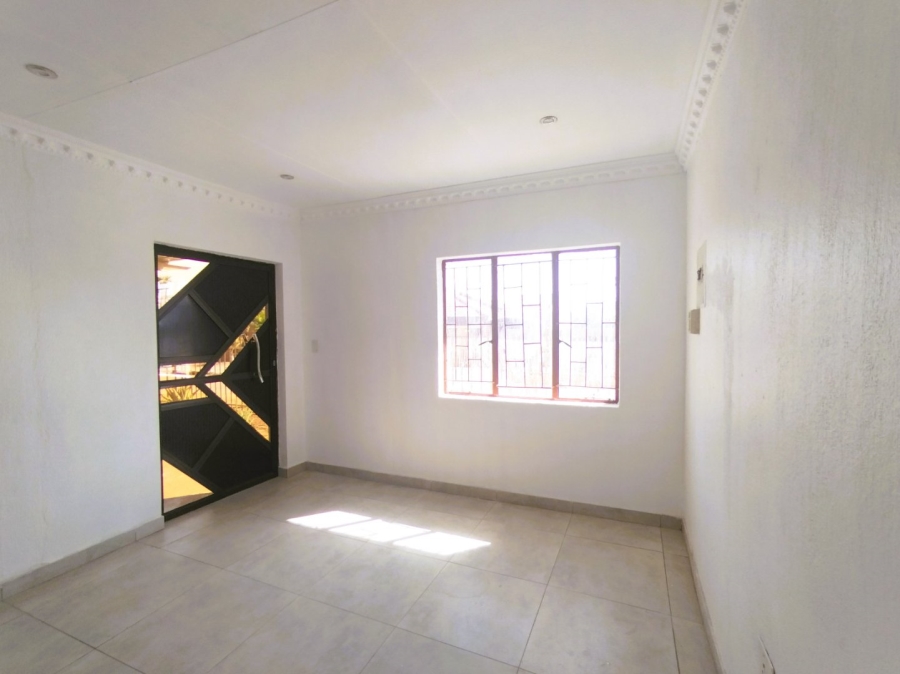 3 Bedroom Property for Sale in African Jewel Limpopo