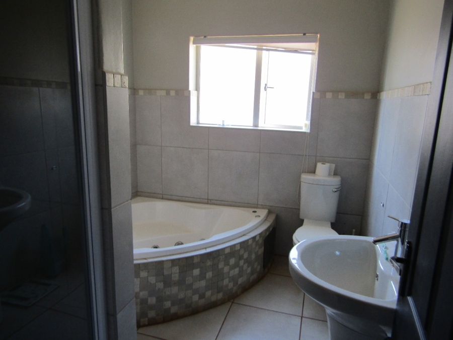 4 Bedroom Property for Sale in Thabazimbi Limpopo