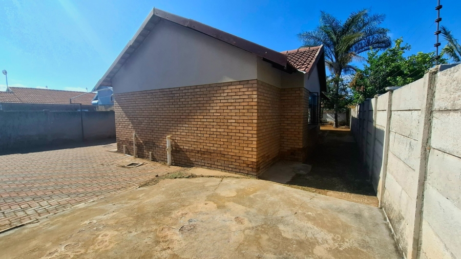 3 Bedroom Property for Sale in Ivydale Limpopo