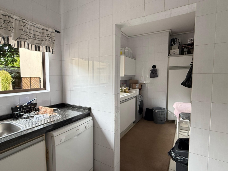 5 Bedroom Property for Sale in Chroompark Limpopo