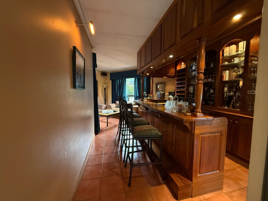 5 Bedroom Property for Sale in Chroompark Limpopo