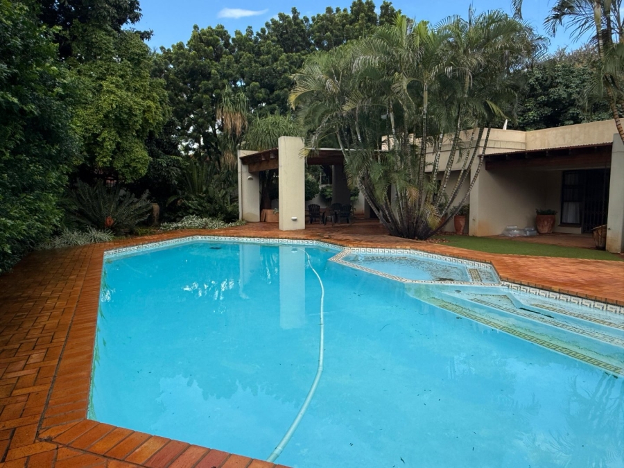 5 Bedroom Property for Sale in Chroompark Limpopo