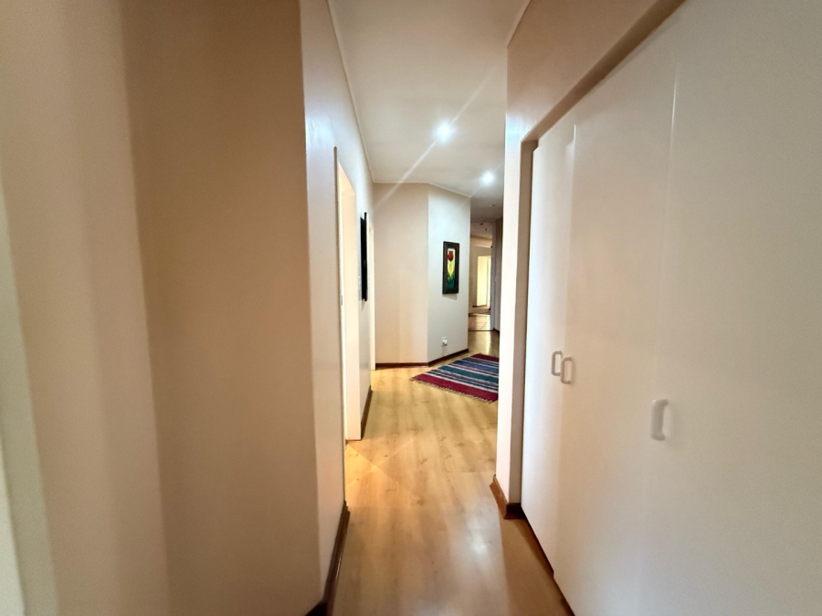 5 Bedroom Property for Sale in Chroompark Limpopo