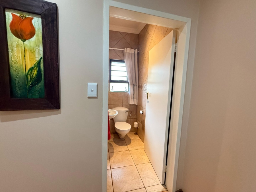 5 Bedroom Property for Sale in Chroompark Limpopo