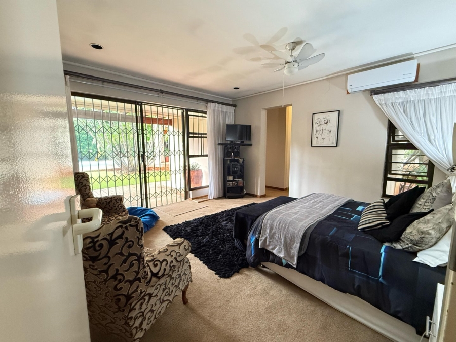 5 Bedroom Property for Sale in Chroompark Limpopo