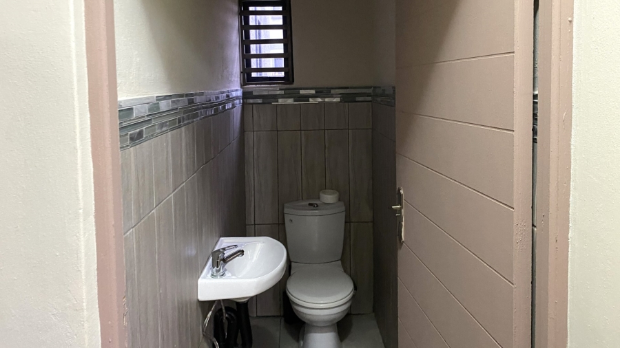 2 Bedroom Property for Sale in Bendor Limpopo
