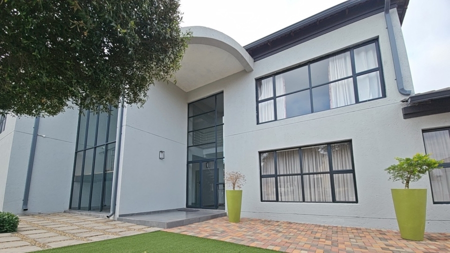 5 Bedroom Property for Sale in North View Estate Limpopo