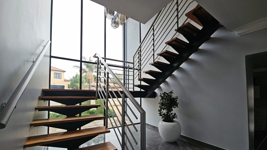 5 Bedroom Property for Sale in North View Estate Limpopo