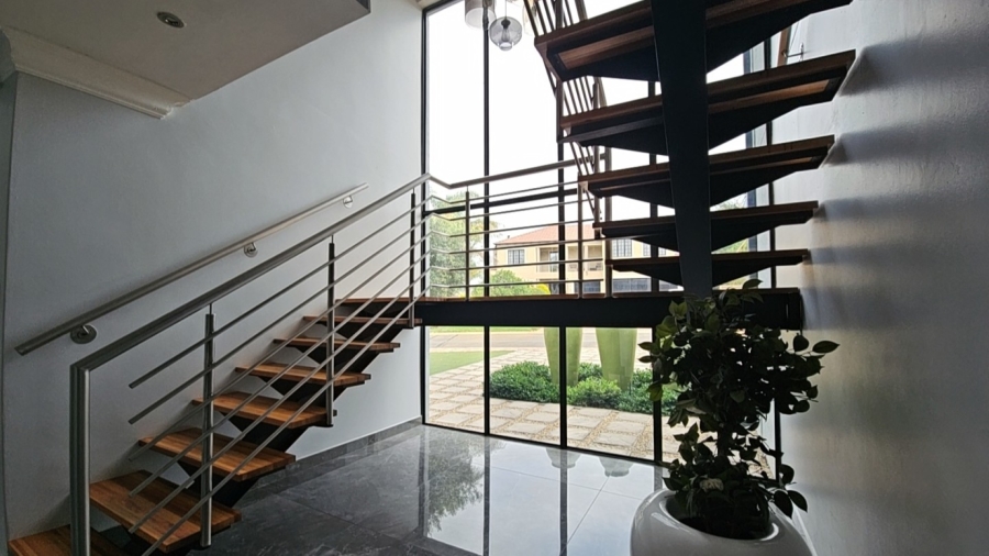 5 Bedroom Property for Sale in North View Estate Limpopo