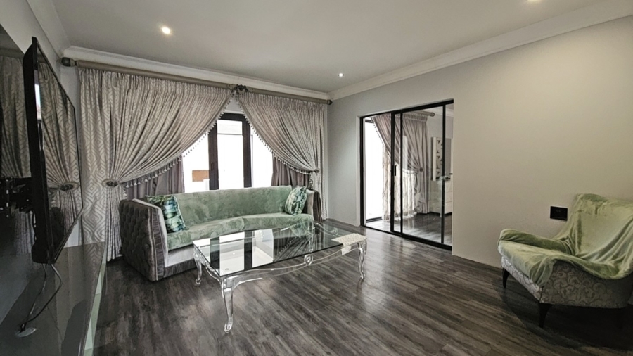 5 Bedroom Property for Sale in North View Estate Limpopo