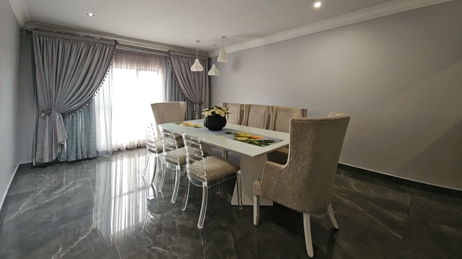 5 Bedroom Property for Sale in North View Estate Limpopo