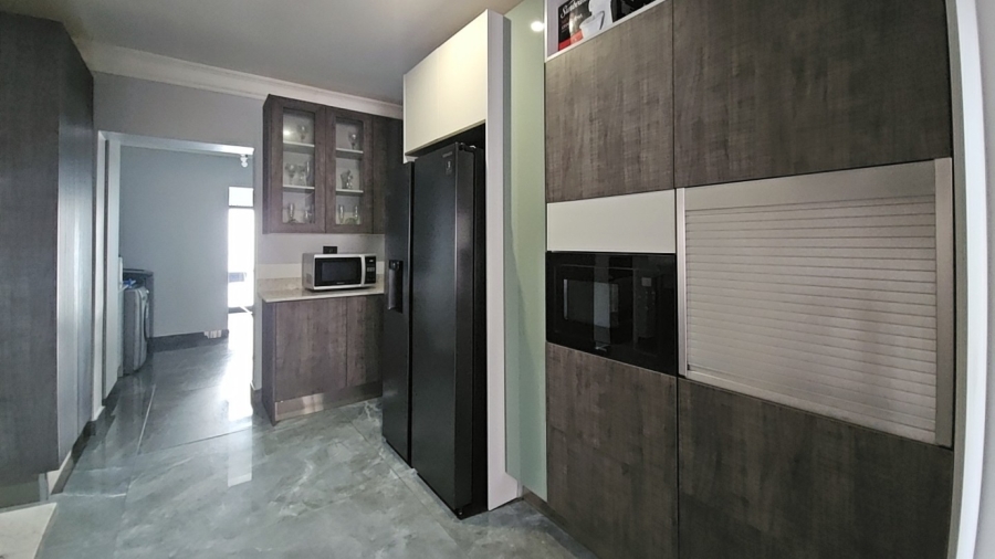 5 Bedroom Property for Sale in North View Estate Limpopo